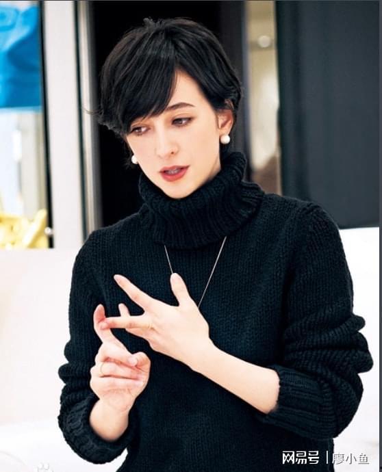 娱乐吃瓜小姨,小姨带你吃瓜，一网打尽明星幕后故事