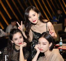 闺蜜们吃瓜娱乐圈